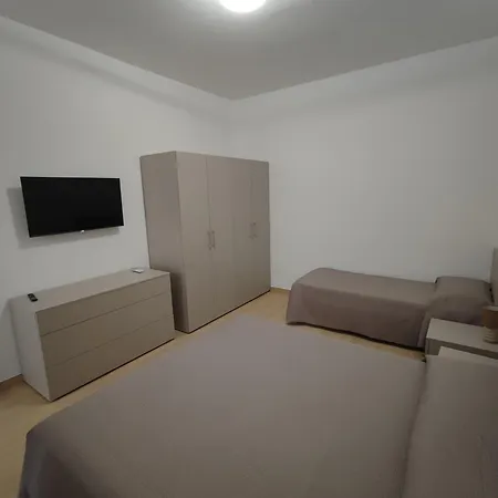 Apartmanhotel Morfeo E 3*